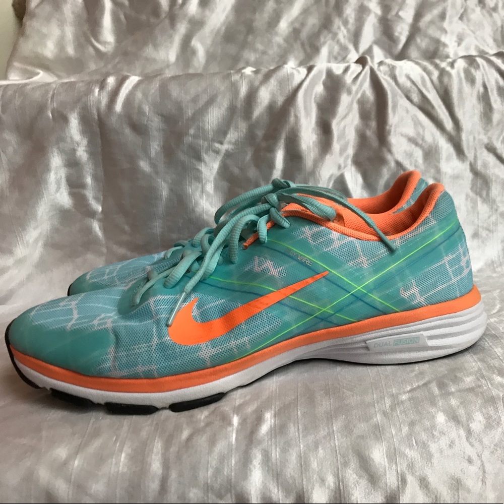 Nike Training FlyWire Shoes Women’s Size 10